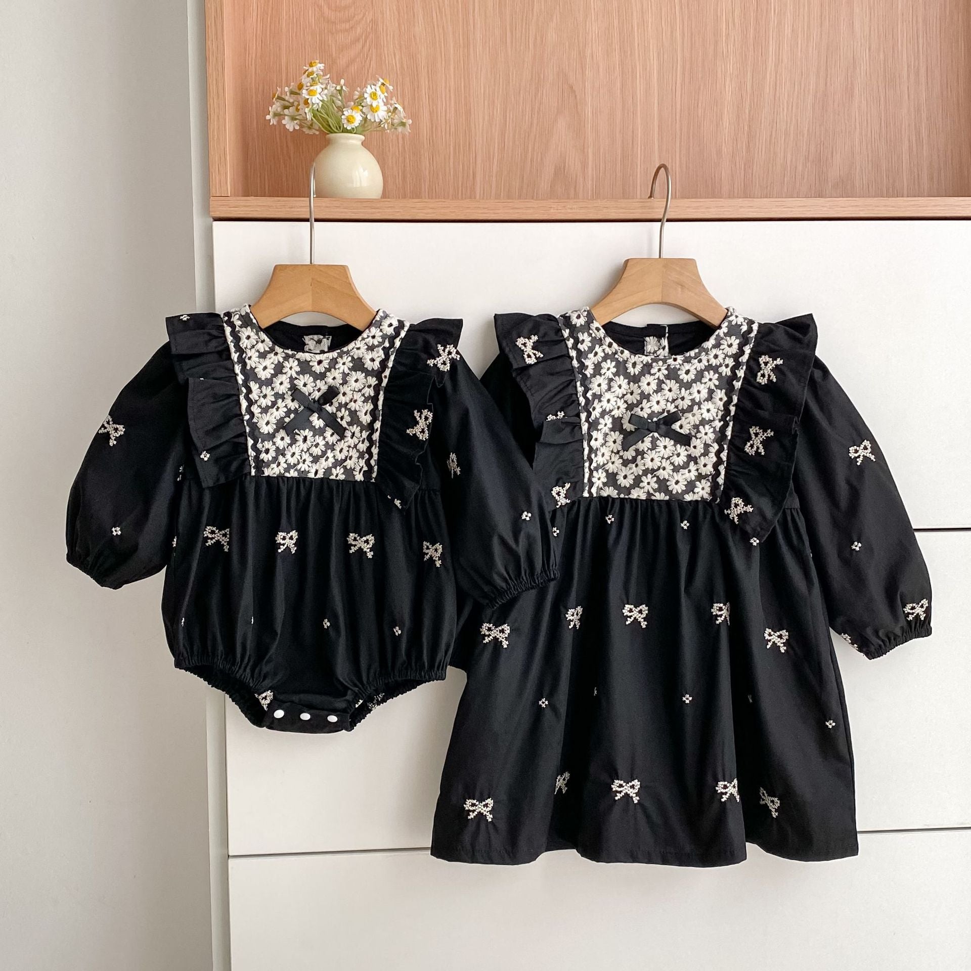 Autumn Arrival Baby Girls Color Patchwork Flowers and Butterfly-bows Pattern Long-sleeved bodysuit and Dress – Princess Sister Matching Set